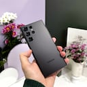 Galaxy S23 Ultra en color negro.