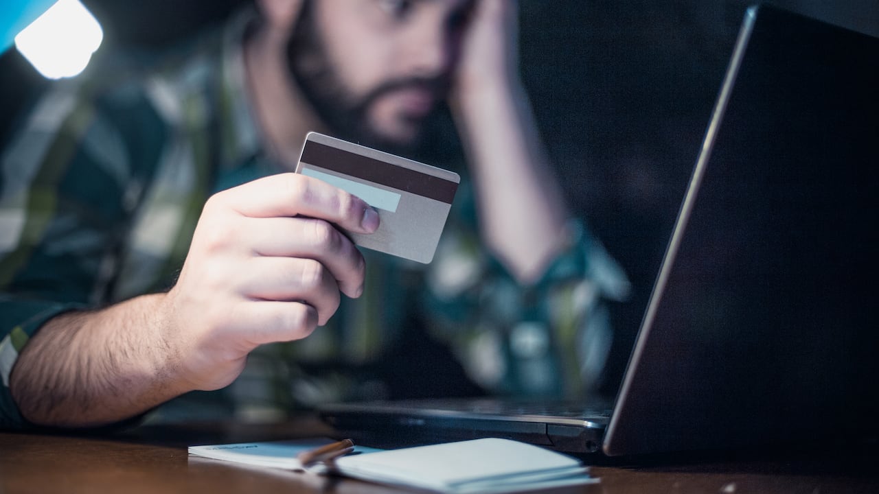 Aplicaciones aparentemente inocentes están siendo utilizadas por ciberdelincuentes para vaciar cuentas bancarias.