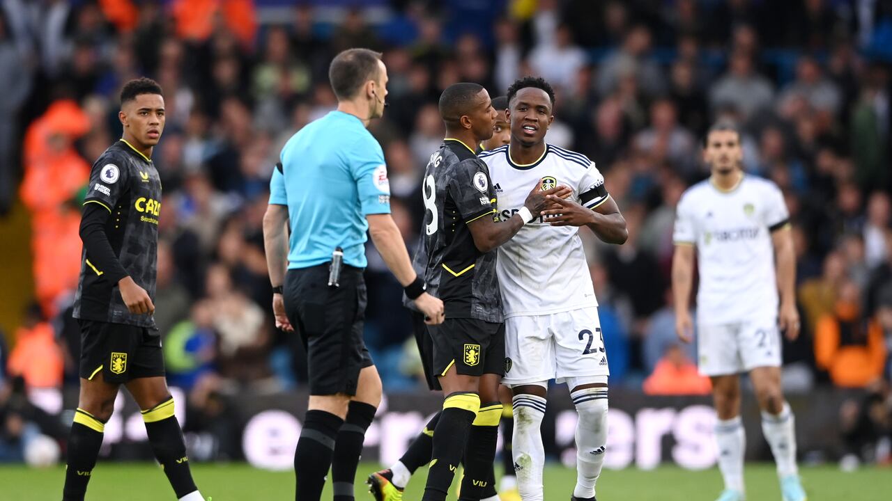 Luis Sinisterra fue inicialista con Leeds United.