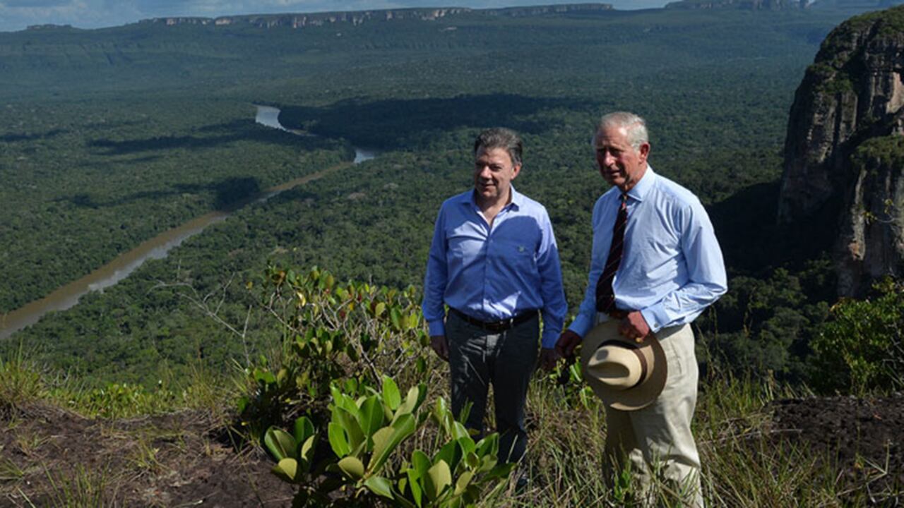 Juan Manuel Santos y el Príncipe de Gales en el Parque de Chiribiquete.