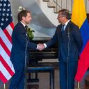 Gustavo Petro y Jonathan Finer.