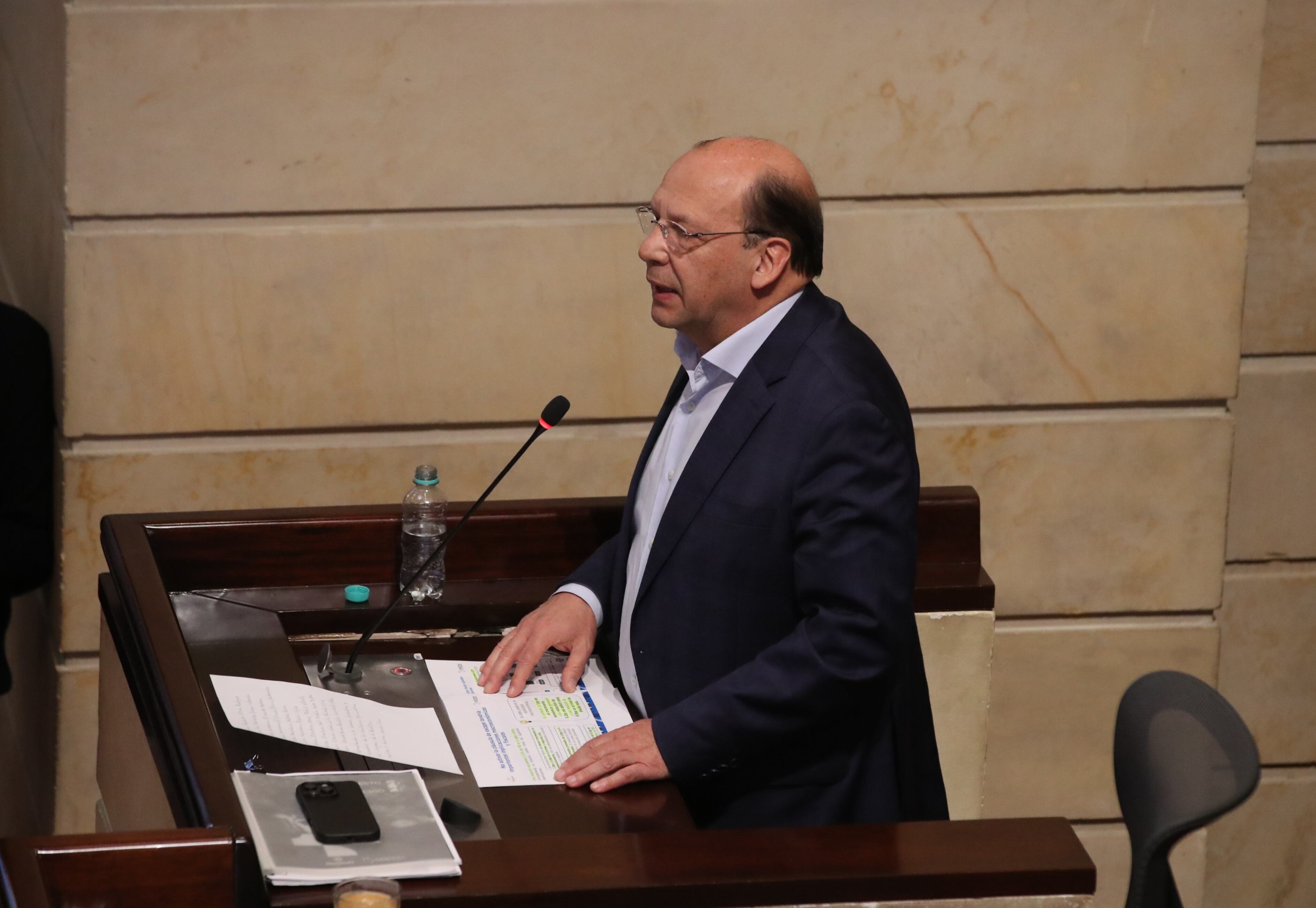 Debate sobre el Presupuesto General de la Nació para 2026  comisiones económicas conjuntas terceras y cuartas de Senado y Cámara