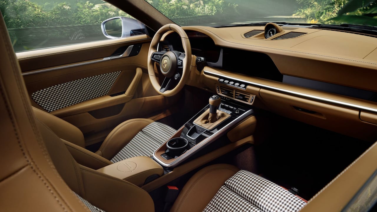 El Ocelote es un Porsche 911 GT3 con paquete Touring 2025 inspirado en la selva amazónica.