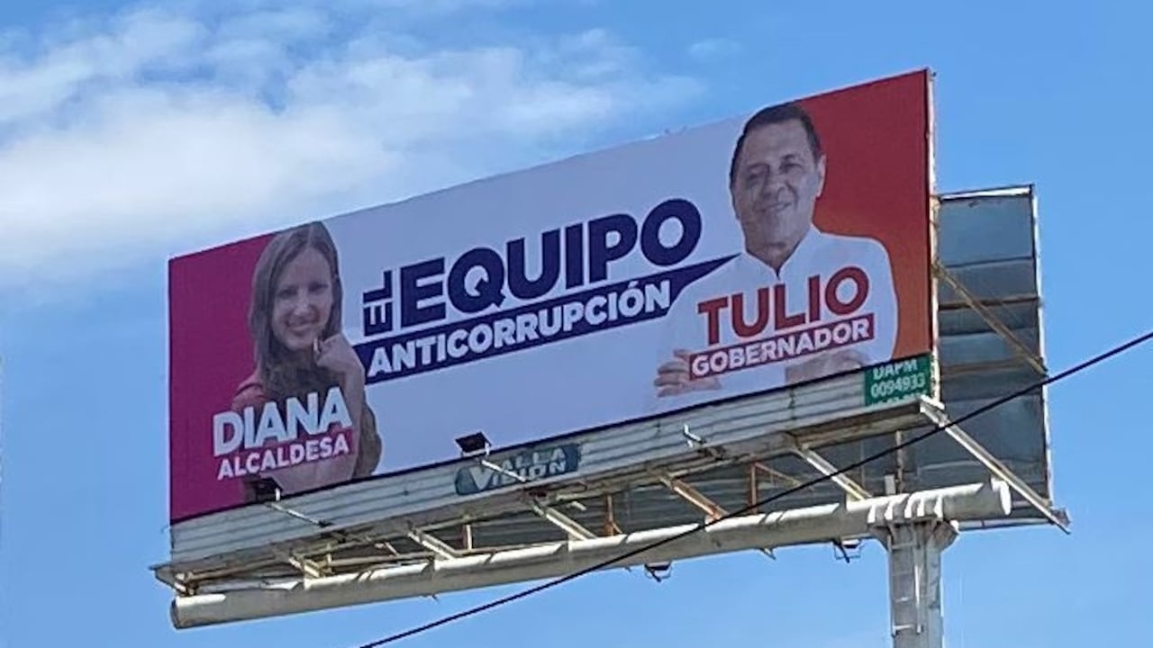 En varias vallas publicitarias extendidas en la ciudad de Cali, los candidatos confirmarn su 'alianza antiorrupción'.