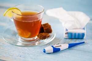 El agua de panela es ideal para prevenir y tratar enfermedades respiratorias, desde resfriados hasta pulmonías.