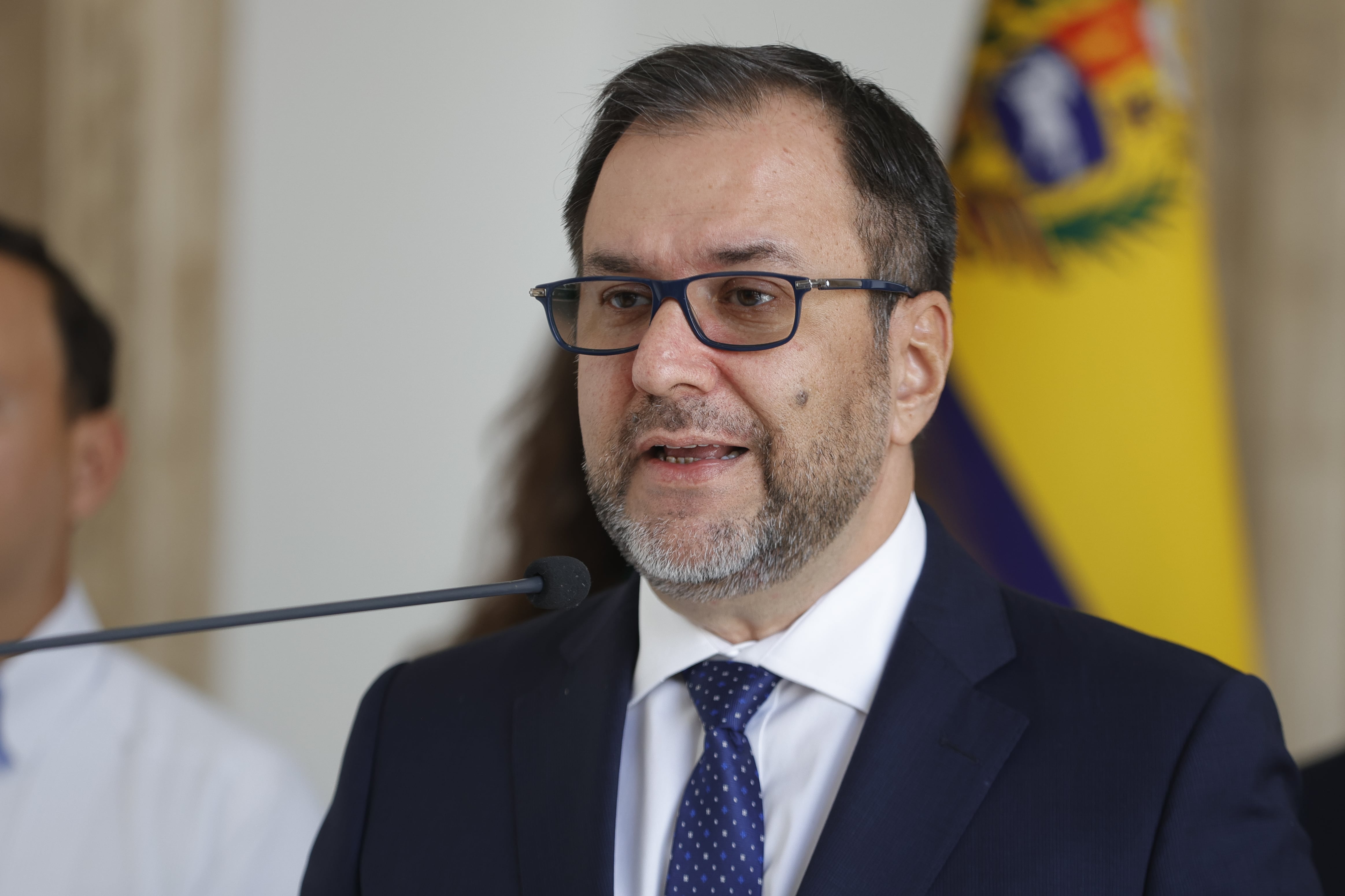 Yvan Gil Pinto, ministro de relaciones exteriores de Venezuela.