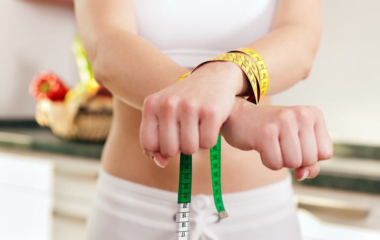 Se recomienda que para no aumentar de peso se debe realizar todas las comidas del día en una franja de 12 horas. Foto: Ingimage