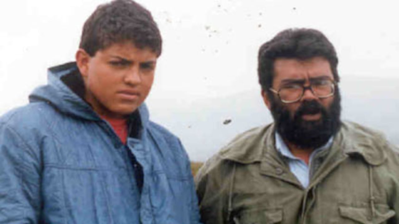 Alfonso CANO
Federico Sáenz ha visitado a su papá, el jefe máximo de las Farc, varias veces en Colombia