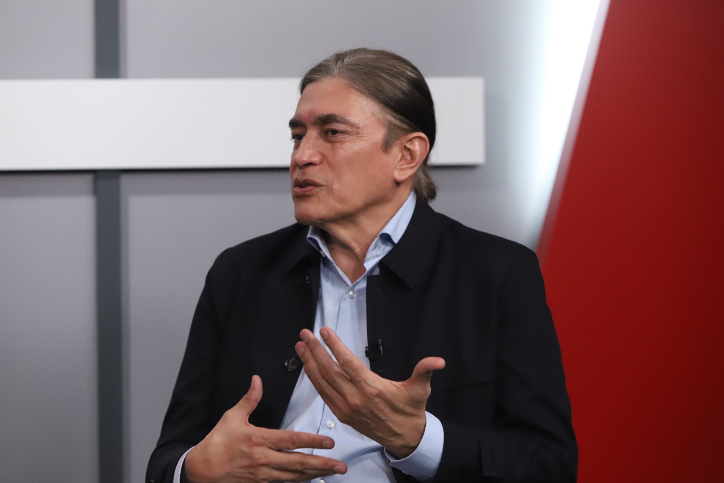 Entrevista a Gustavo Bolívar, exdirector del Departamento para la Prosperidad SOcial (DPS)