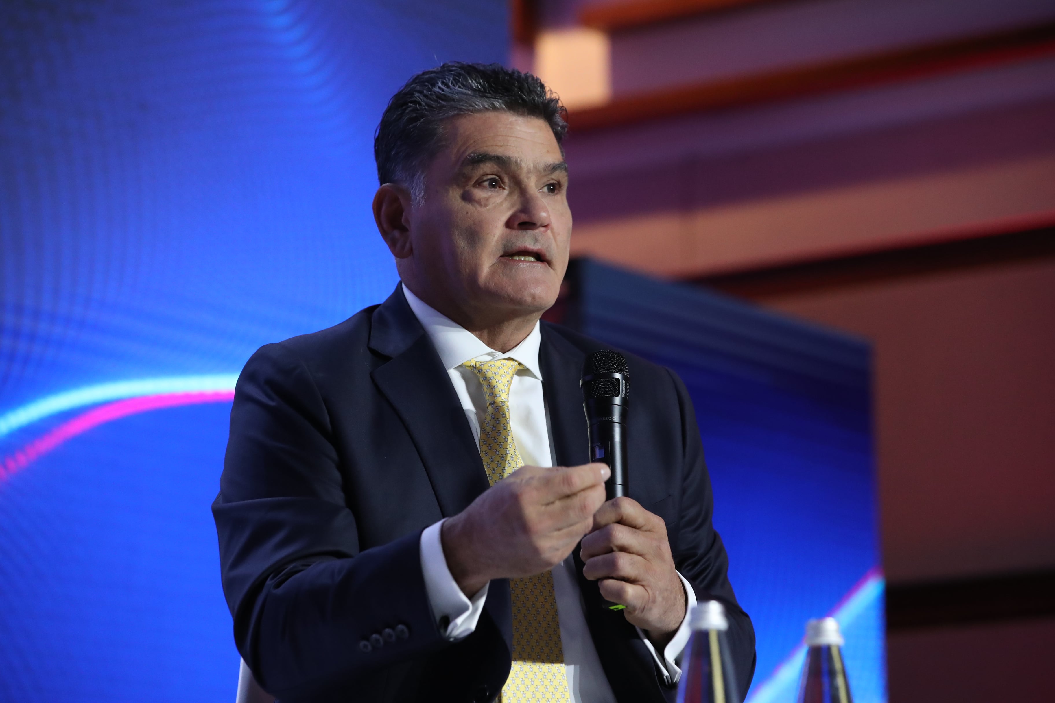 Gran Foro Colombia 2026 ¿Para dónde va el país? Fecha: 4 de febrero de 2026 Colombia decide su futuro: lo que está en juego en 2026 Hernán Penagos Giraldo Registrador nacional del Estado Civil Gregorio Eljach Pacheco Procurador general de Colombia Carlos Hernán Rodríguez Becerra Contralor general de la República Modera: Diego Bonilla Editor de Política de SEMANA