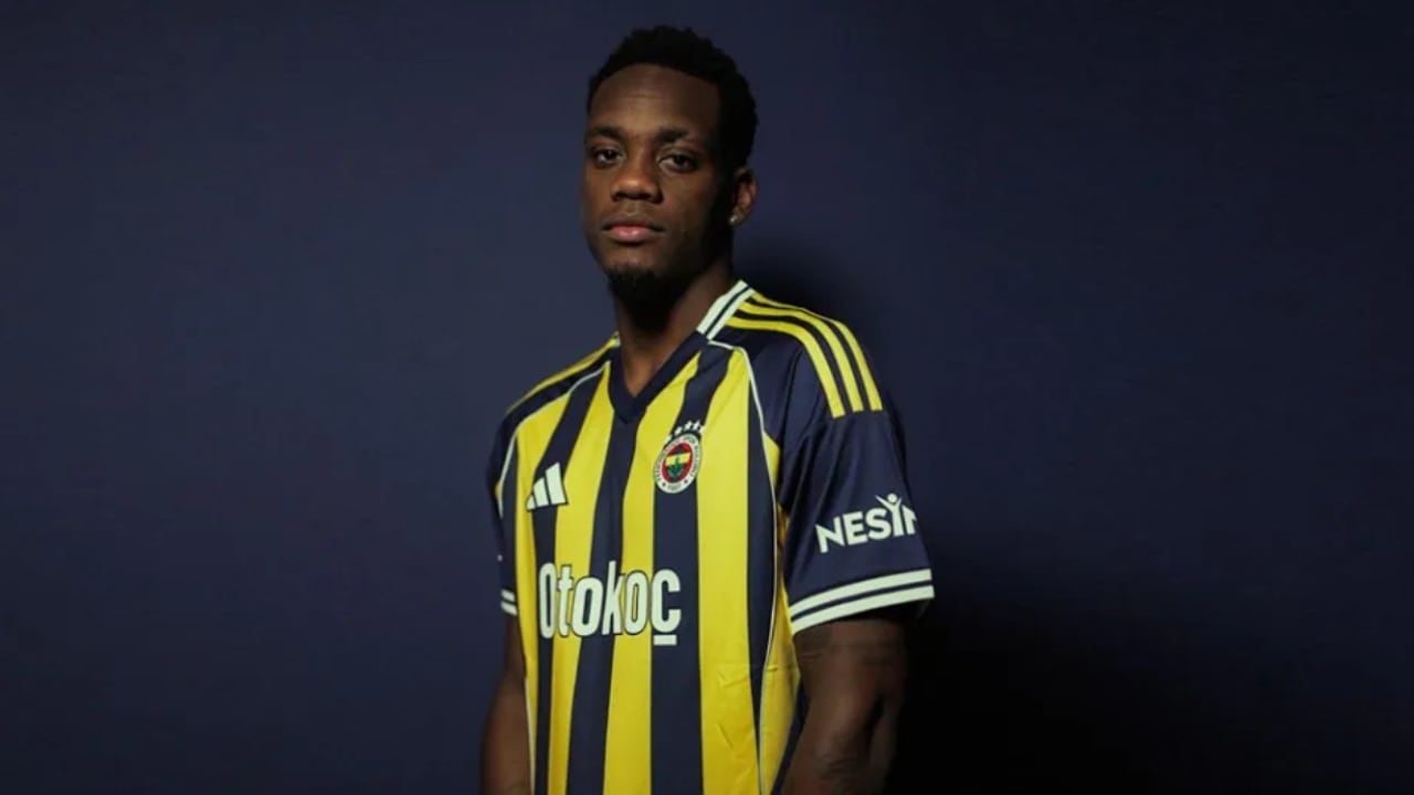 El delantero le dio un nuevo giro a su carrera.