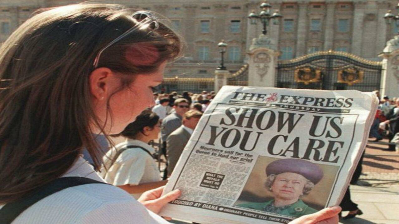 Medios británicos criticaron el silencio de la reina Isabel II tras la muerte de Diana y exigieron un gesto público.