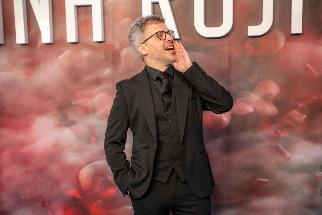 MADRID, SPAIN - FEBRUARY 26: The writer of the Red Queen saga, Juan Gomez-Jurado, poses during the photocall/premiere of the 'Red Queen' series, at the Fernan Gomez Theater, on 26 February, 2024 in Madrid, Spain. With an IQ of 242, Antonia Scott is officially the smartest person on Earth. Her intelligence has made her the 'Red Queen' of a secret and experimental police project, but what seemed like a gift has turned into a curse. (Photo By Gabriel Luengas/Europa Press via Getty Images)