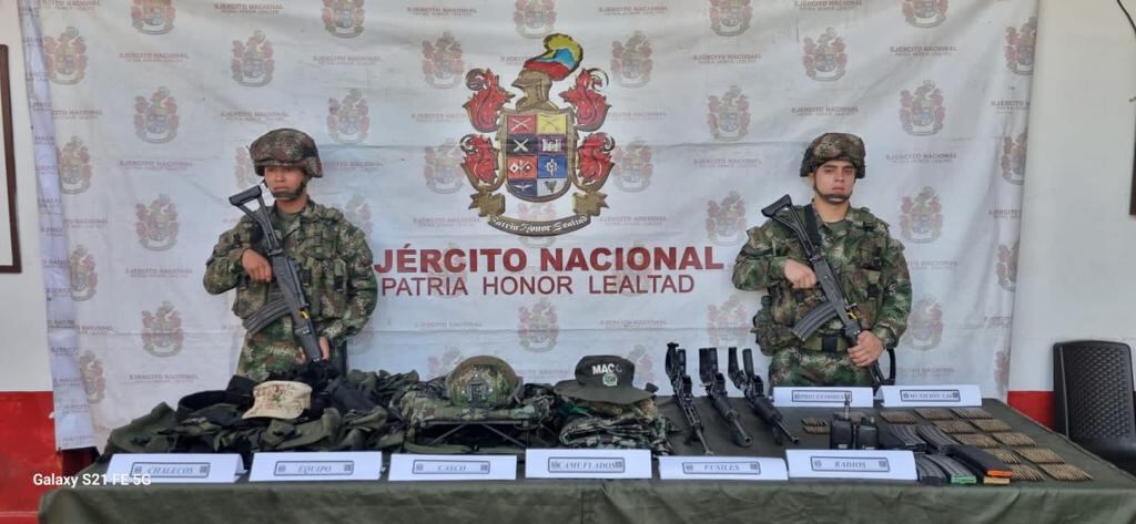 Material de guerra incautado en Antioquia