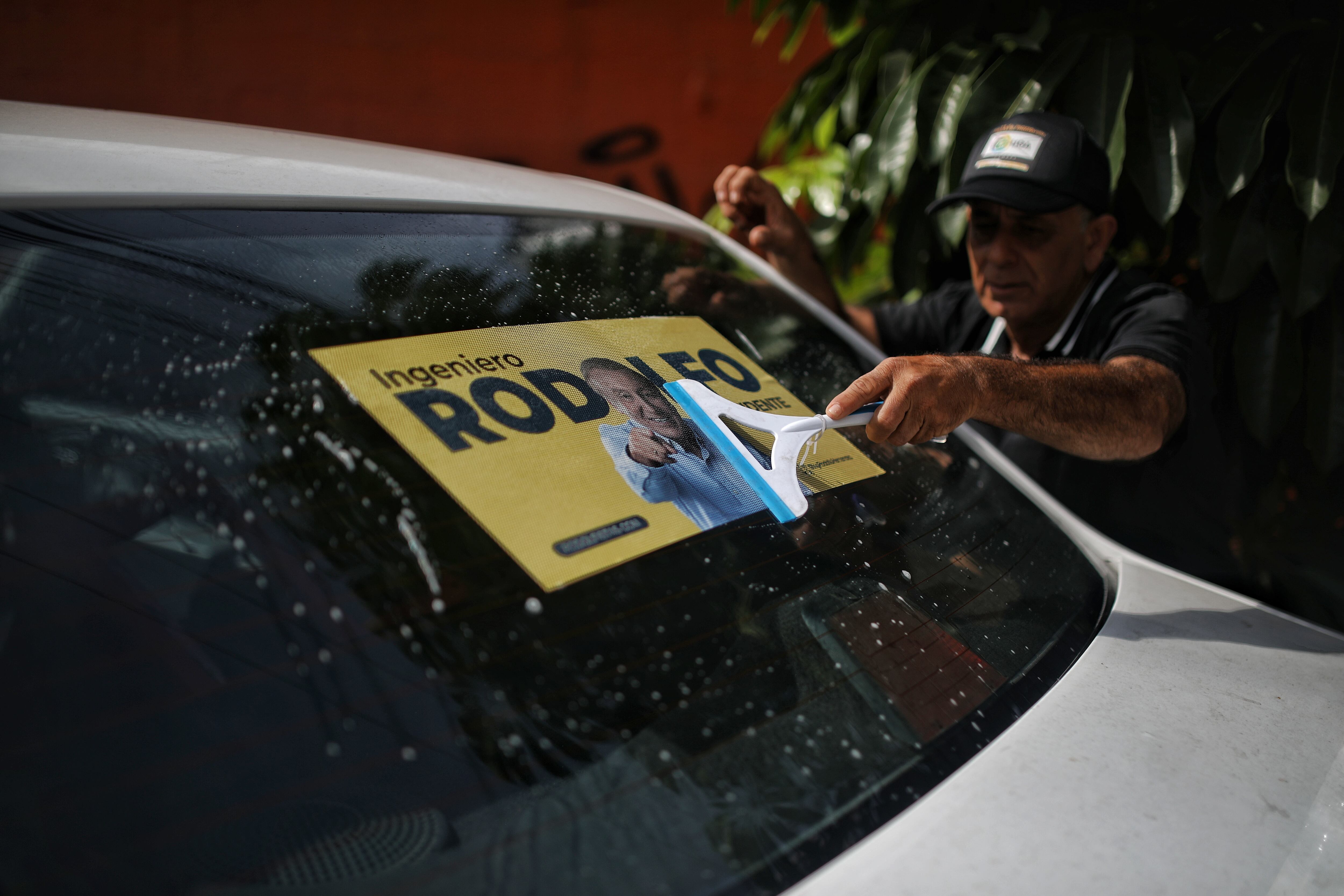 CAMPAÑA RODOLFO HERNANDEZ EN BUCARAMANGA
CASA DE NARIÑO BUCARAMANAGA
FOTO: ESTEBAN VEGA LA-ROTTA