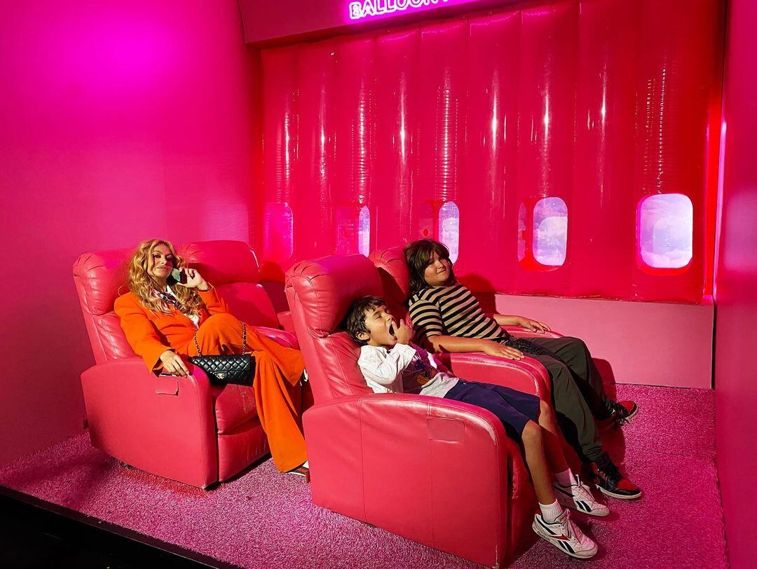 La cantante con sus dos hijos