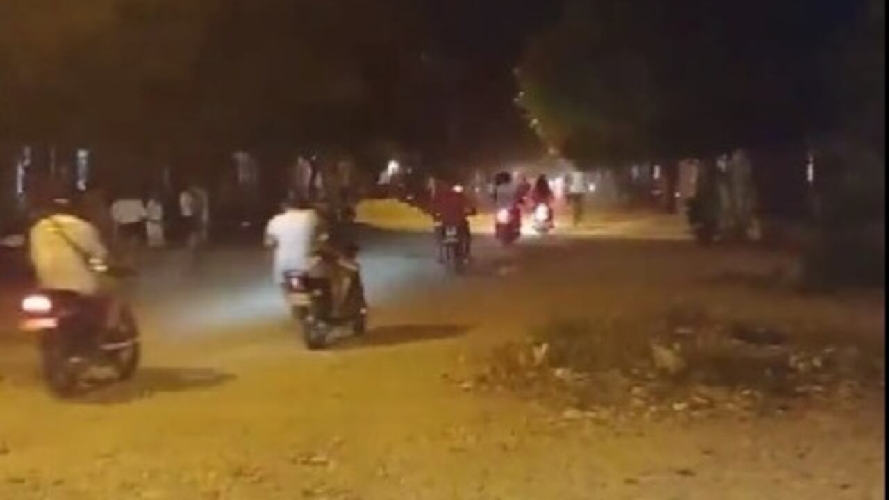 Varias motos persiguen a los presuntos atracadores