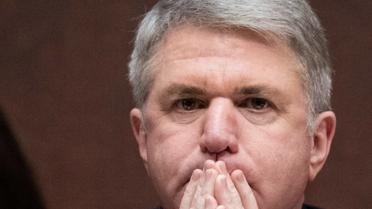El presidente de la Comisión de Asuntos Exteriores de la Cámara de Representantes de Estados Unidos, el republicano Michael McCaul, fue sancionado por China.