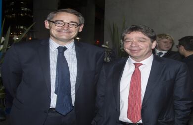 Óscar Cabrera y Bruce Mac Master.