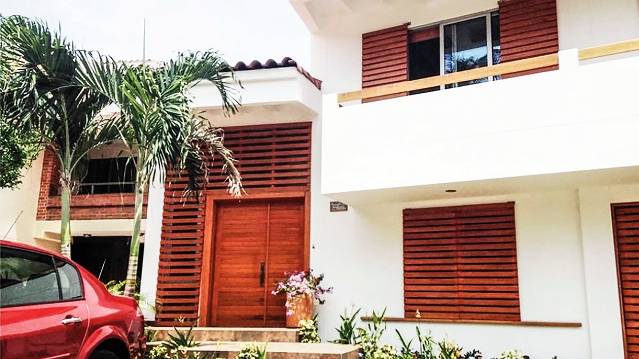 La venta de la casa se pactó en dos pagos: 700 millones de pesos a la firma del contrato y 950 millones de pesos con la escritura.