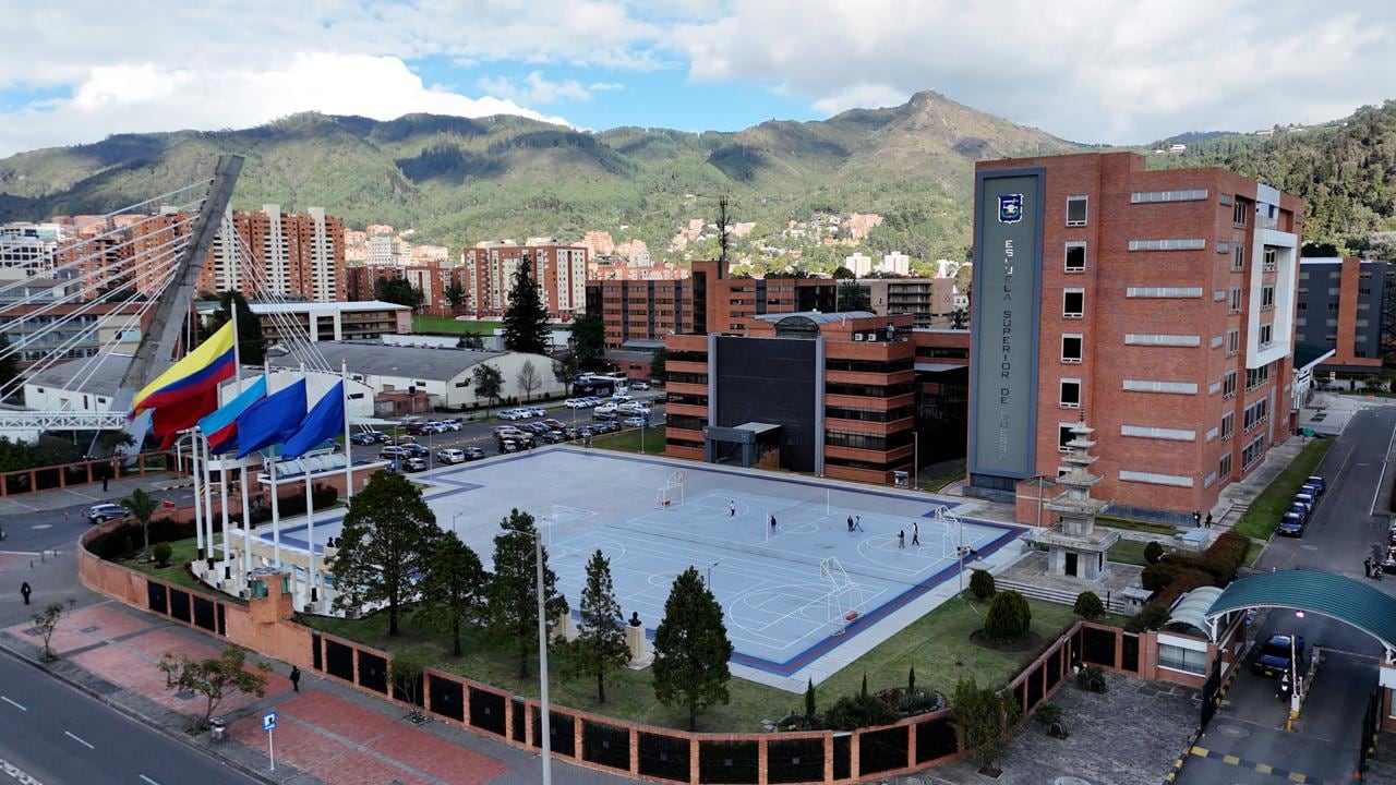 Escuela Superior de Guerra de las Fuerzas Militares de Colombia.