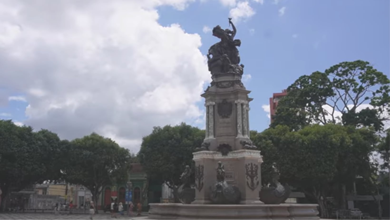 Manaos, una joya de Brasil en el Amazonas