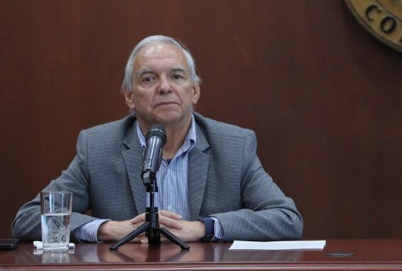 Ricardo Bonilla, ministro de Hacienda.