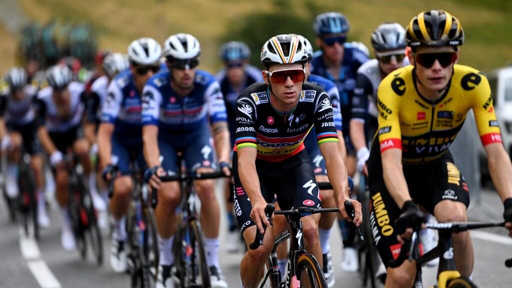 Remco Evenepoel y Jonas Vingegaard son fuertes candidatos a llevarse el título