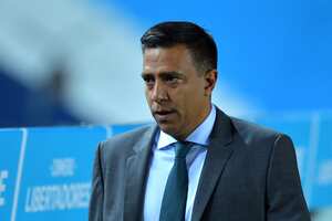 César Farías estaría siendo seguido por Universitario Deportes de Perú.