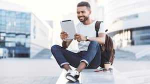 67 por ciento de los jóvenes consiguieron el título de bachiller en Colombia, según la Ocde.