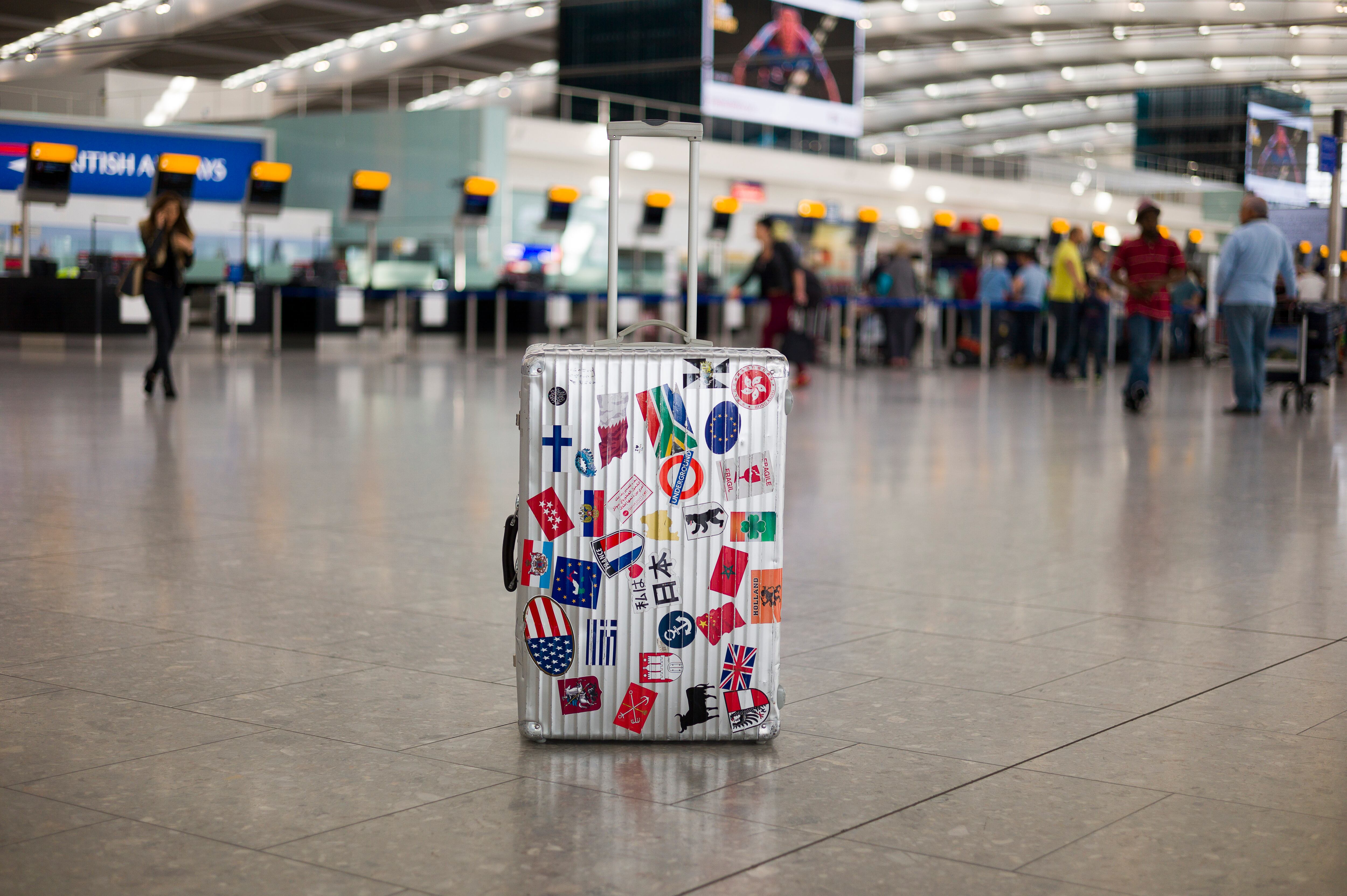 Los stickers pueden ser muy útiles para identificar con facilidad su equipaje en el aeropuerto