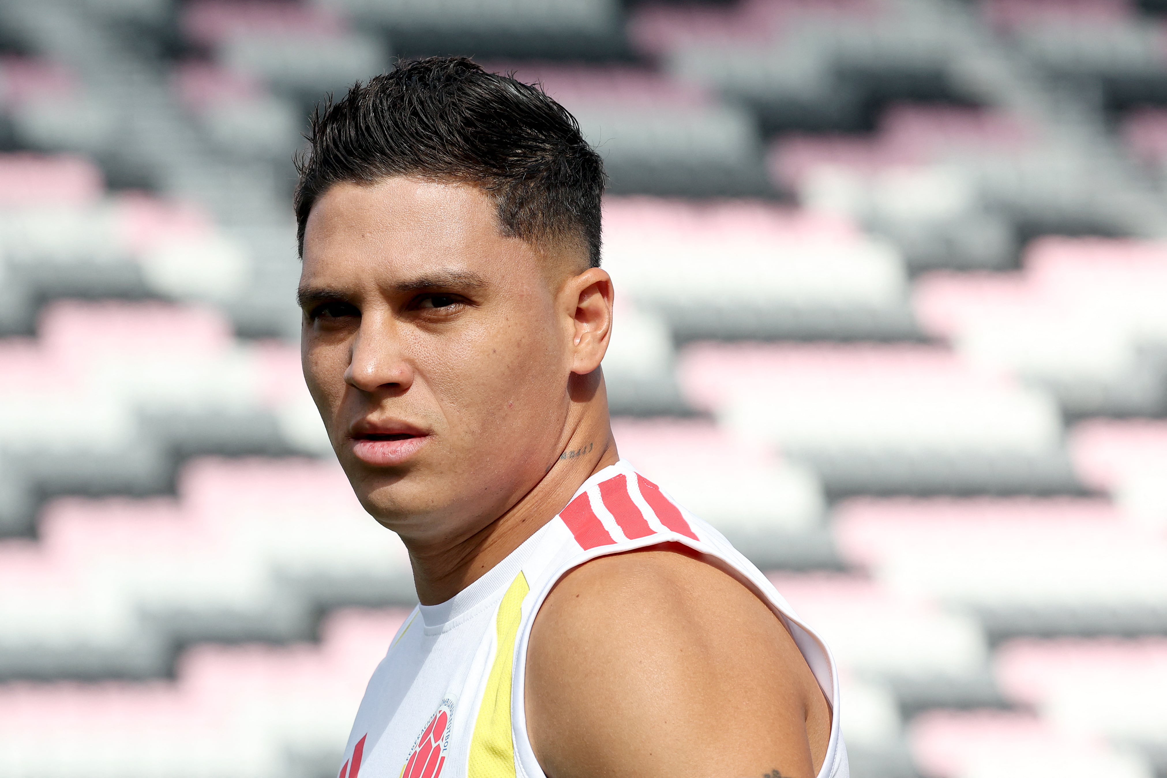 FORT LAUDERDALE, FLORIDA - JUNE 26: Juan Fernando Quintero #20 of Colombia looks on prior to the training session one day ahead of the FIFA World Cup 2026 Group K match between Colombia and Portugal at Inter Miami Stadium on June 26, 2026 in Fort Lauderdale, Florida.   Leonardo Fernandez/Getty Images/AFP (Photo by Leonardo Fernandez / GETTY IMAGES NORTH AMERICA / Getty Images via AFP)