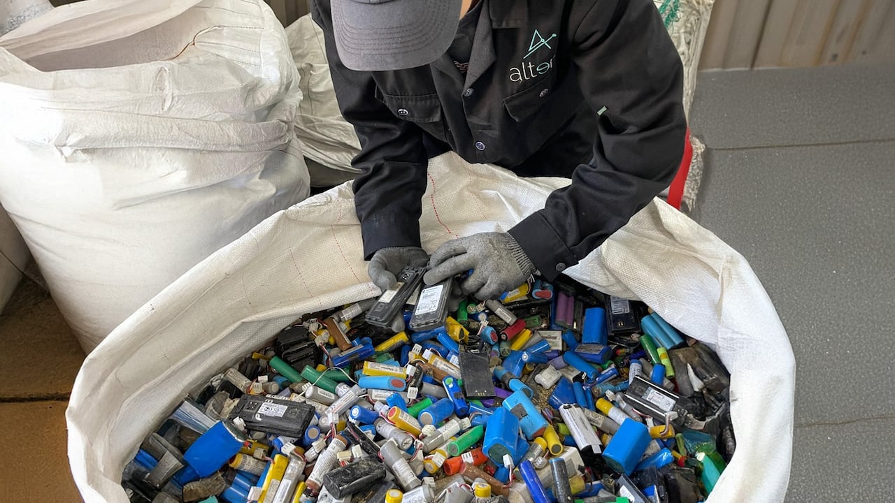 Altero, la compañía colombiana que promueve la eficiencia energética en el país