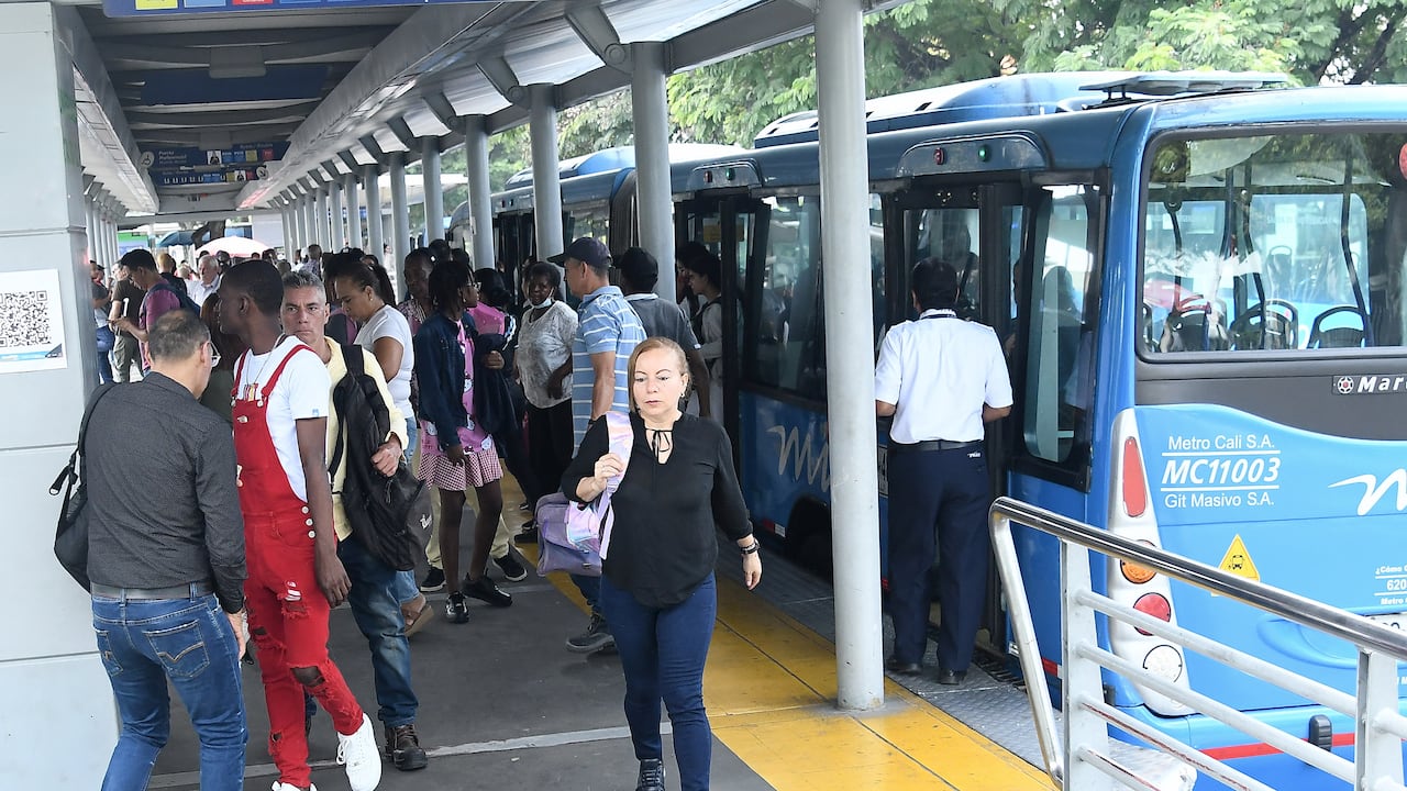 Metro Cali reconoce la escasez de flota operativa como resultado del incumplimiento del Plan de Servicios de Operación programado