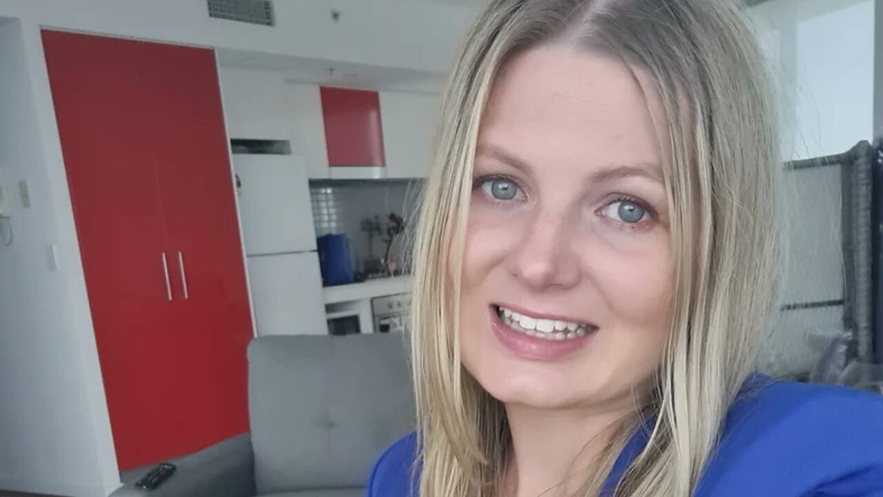 La mujer terminó desarrollando una sepsis que casi acaba con su vida.