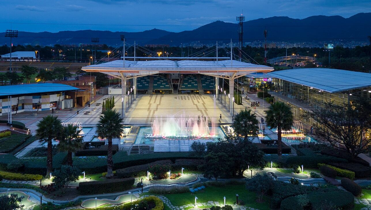 En Compensar eventos se siguen todos los protocolos de bioseguridad, como control de aforo, diseño de rutas de salida y de entrada, definición de momentos de lavado de manos y servicio de alimentación seguro.