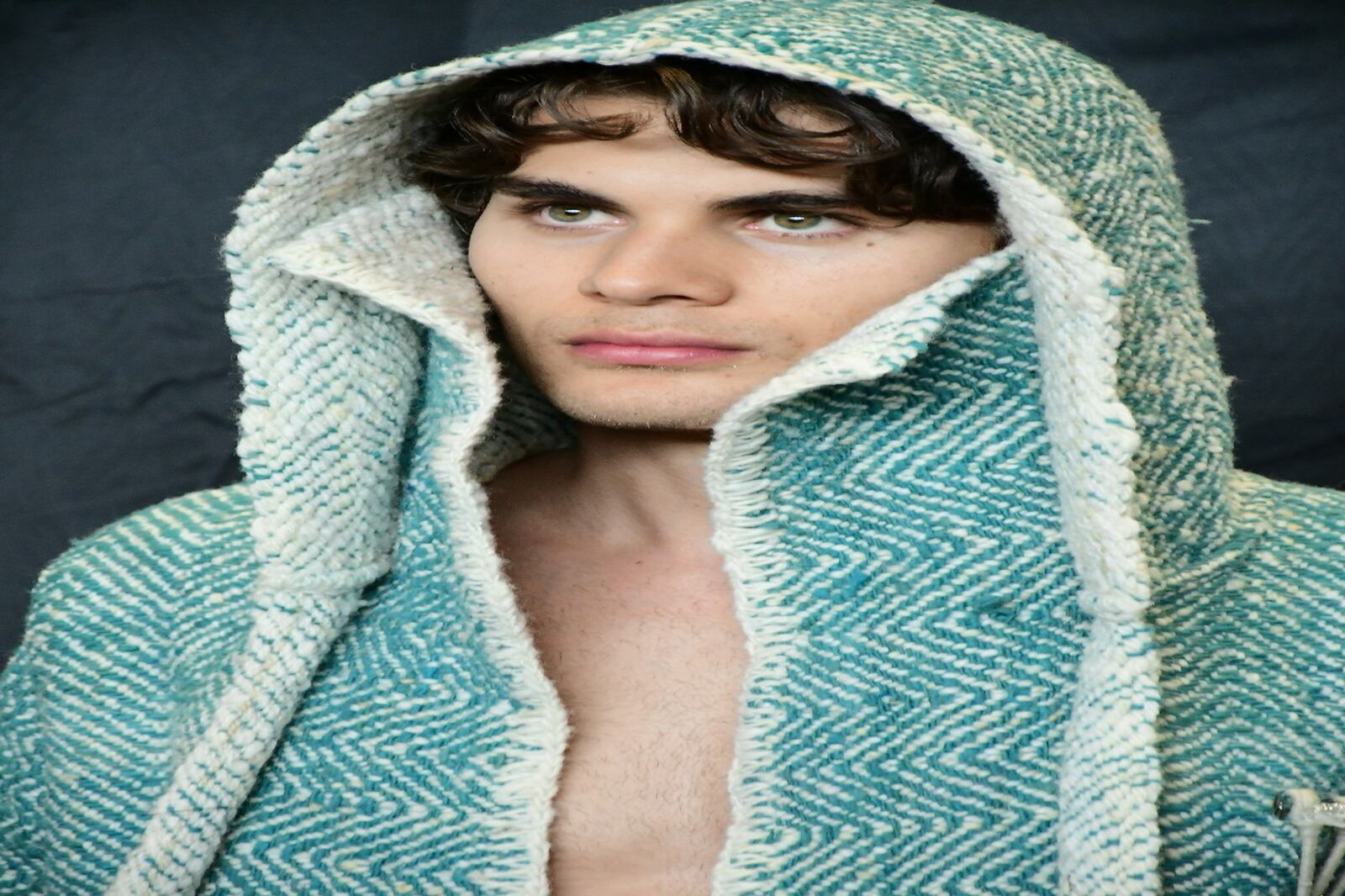 En el Bogotá Fashion Week se destacó la colección de Tejidos Rebancá, inspirada en la ruana, una prenda tradicional del altiplano cundiboyacense.