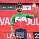 VALLADOLID, ESPAÑA - 5 DE SEPTIEMBRE: Filippo Ganna de Italia y el equipo INEOS Grenadiers celebran en el podio como ganador de etapa durante la 78.a Vuelta a España 2023, Etapa 10, una etapa contrarreloj individual de 25,8 km de Valladolid a Valladolid / #UCIWT / el 5 de septiembre. 2023 en Valladolid, España. (Foto de Tim de Waele/Getty Images)