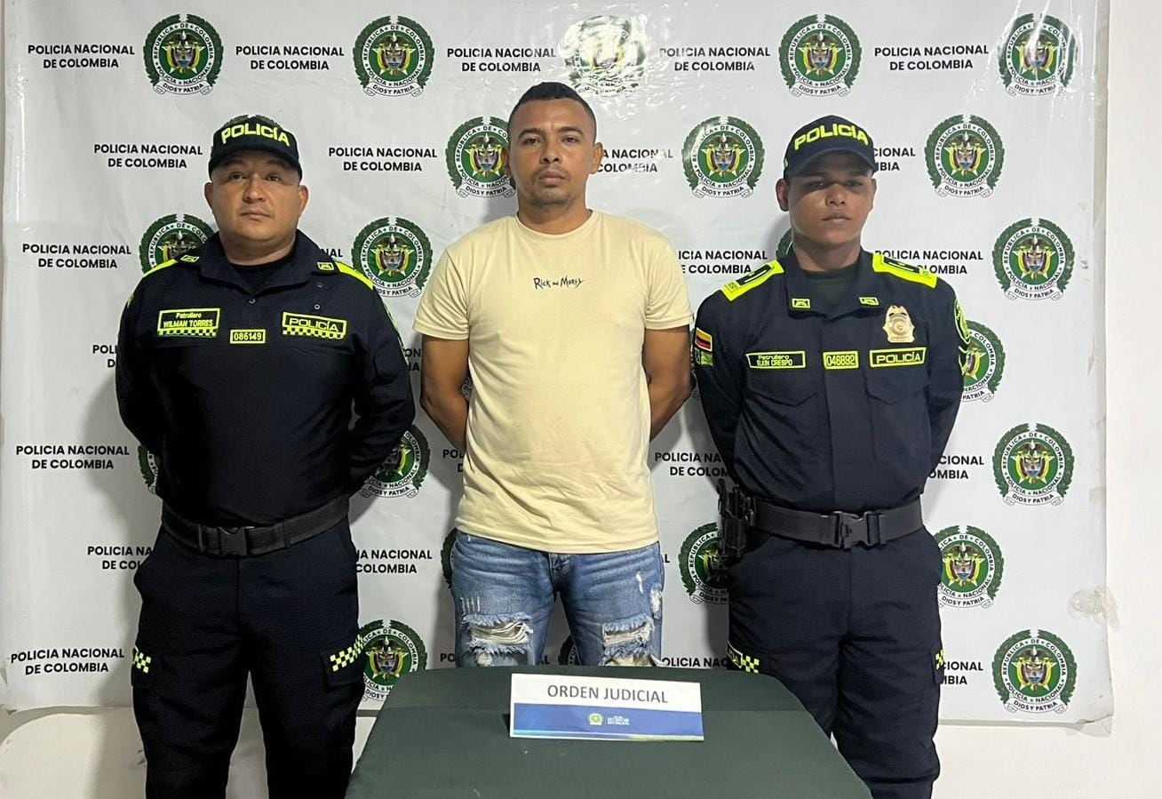 Los antecedentes incluyen episodios de violencia y discusiones recurrentes durante la relación.