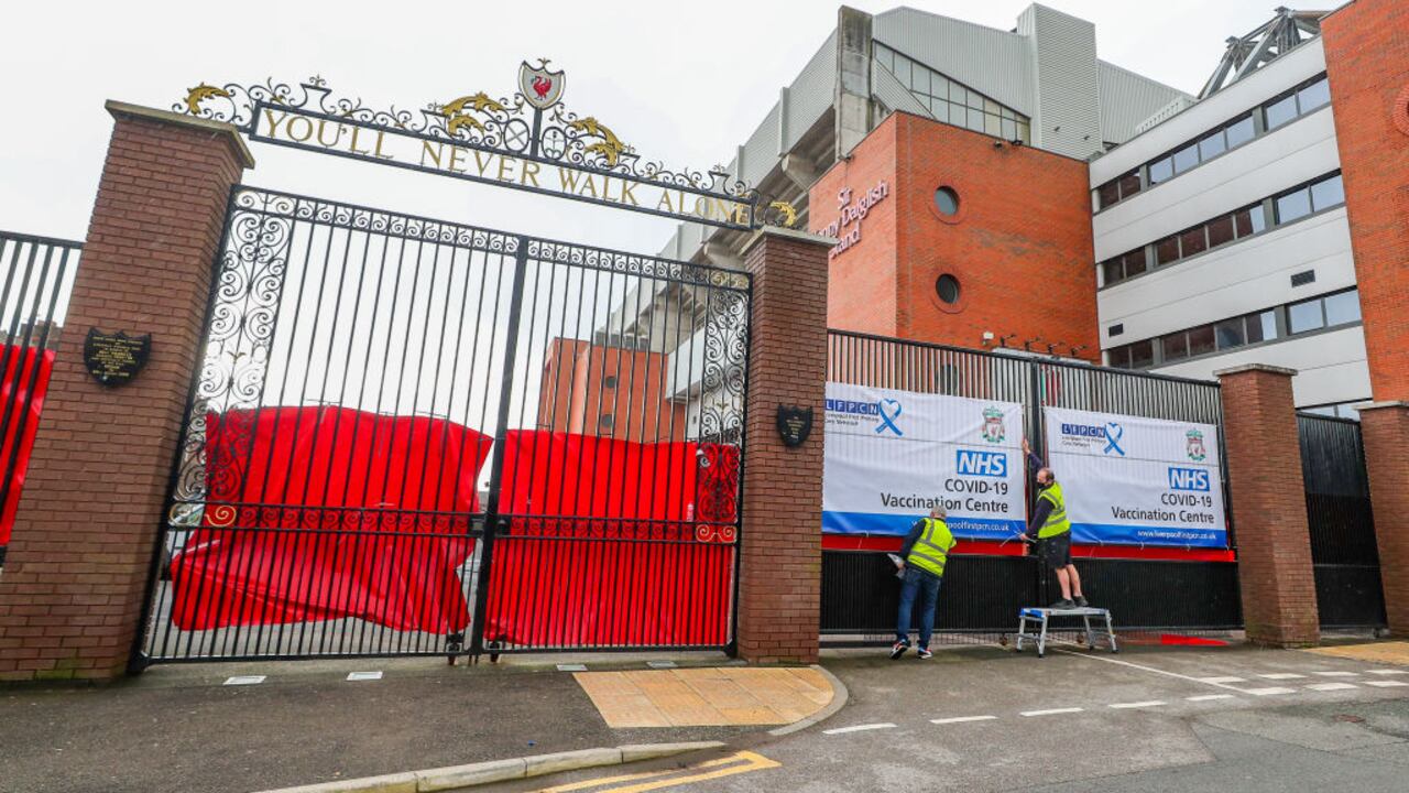 La UEFA confirmó que el partido de vuelta se disputará en Anfield el 10 de marzo.