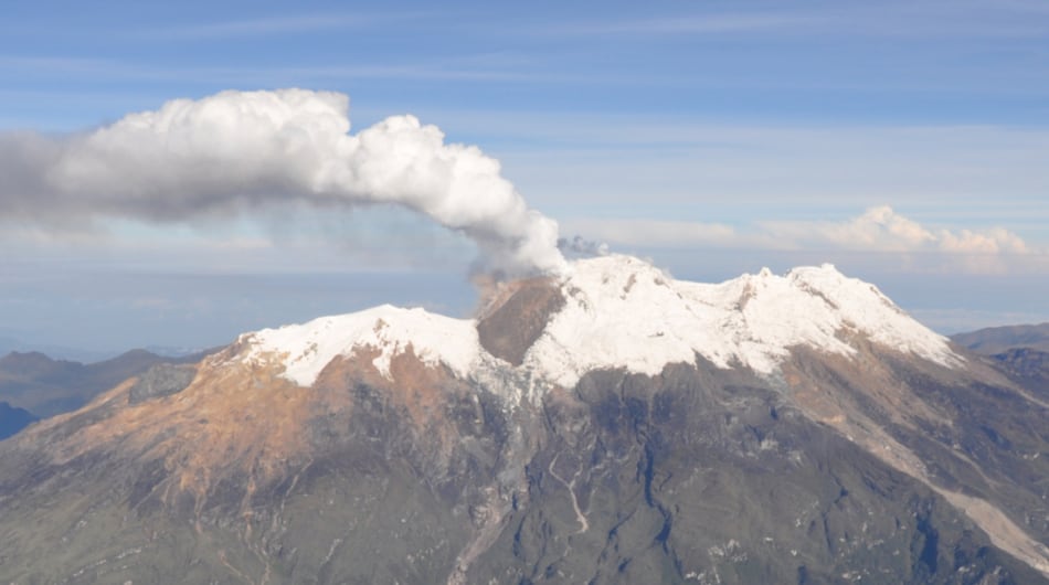 Imagen de referencia del volcán Nevado del Huila.