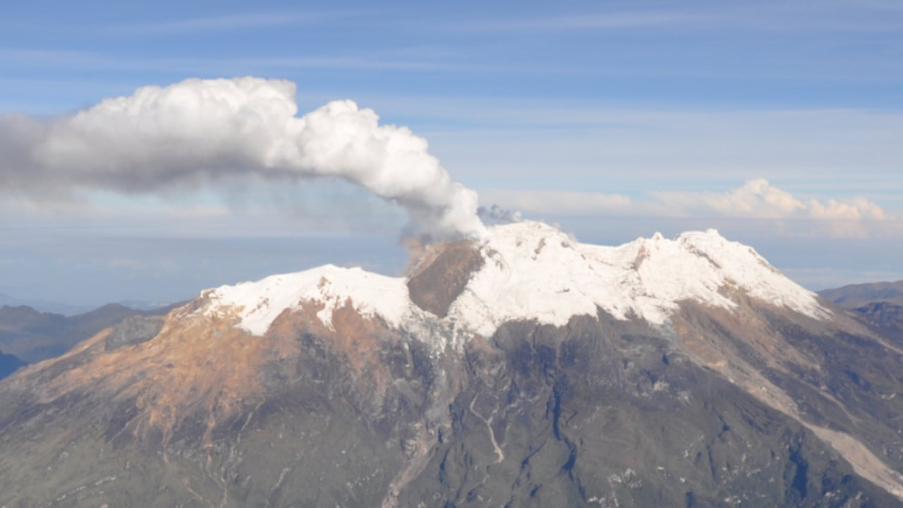 Imagen de referencia del volcán Nevado del Huila.