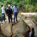 Cali: Daños ocasionados por fuerte aguacero, carros dañados. Foto Aymer Álvarez.