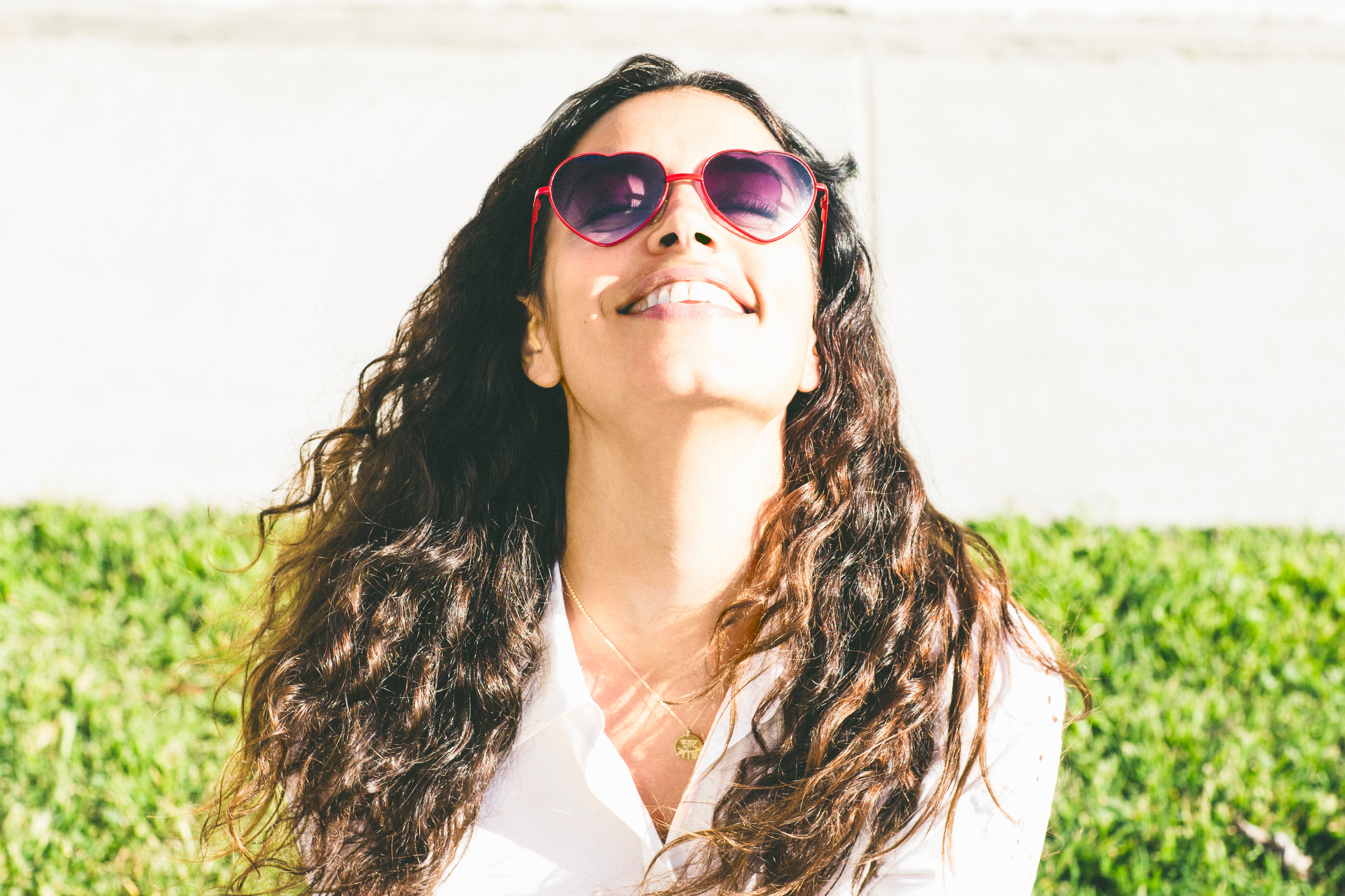 La mejor forma de conseguir vitamina D es con la luz solar.