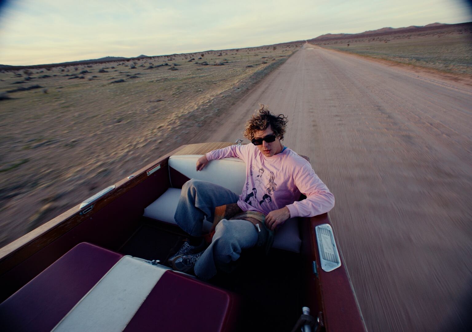 Rawayana, inicia el 2026 con su sexto álbum de estudio, ¿Dónde es el After?. La producción está disponible en todas las plataformas digitales a través de Brocoli Records.