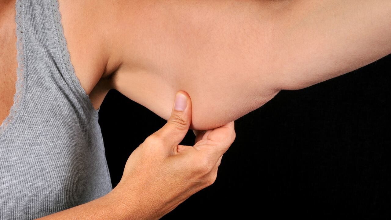 Se debe tener una dieta balanceada para controlar el peso general del cuerpo.