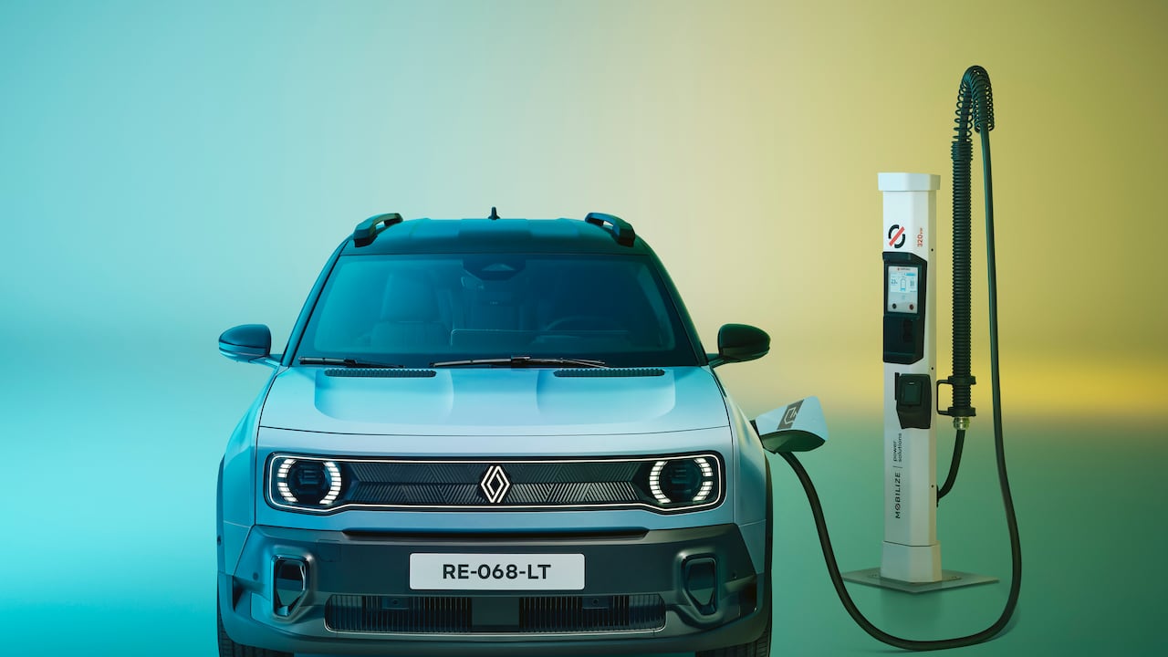 El nuevo Renault 4 fue presentado en el Salón del Automóvil de París.