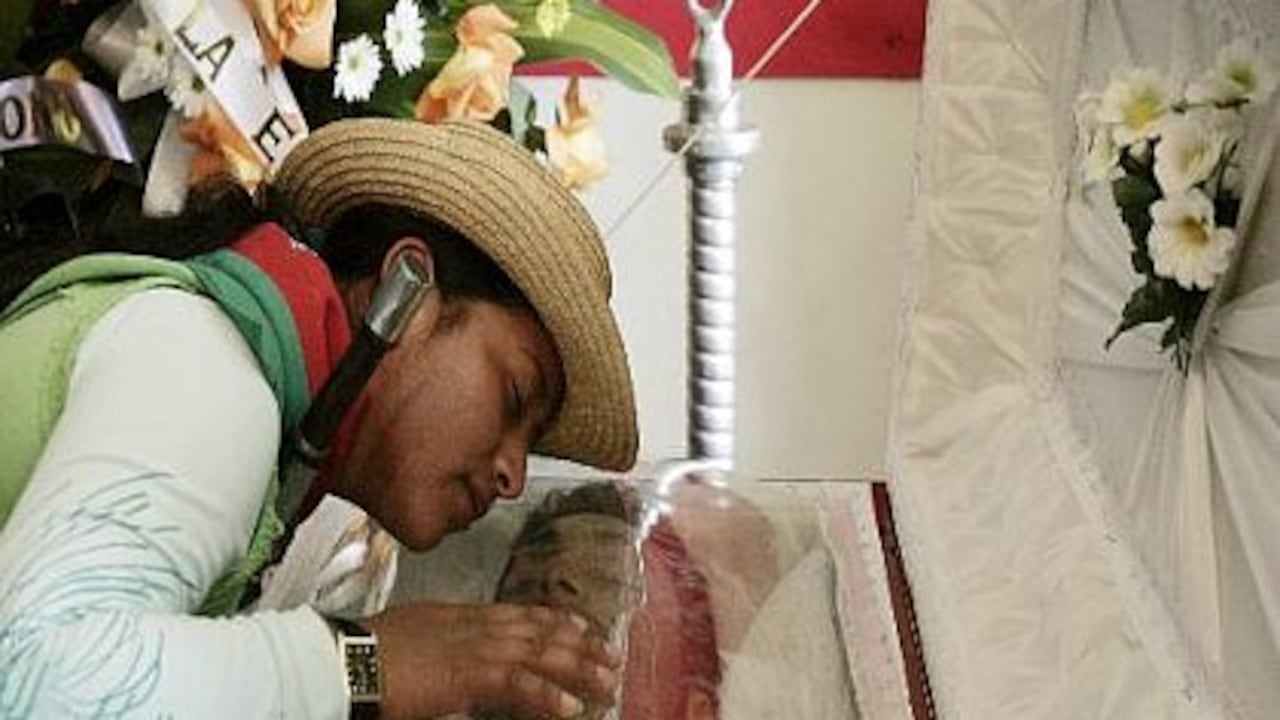 La muerte de Edwin Legarda provocó dolor en la comunidad indígena del Cauca.