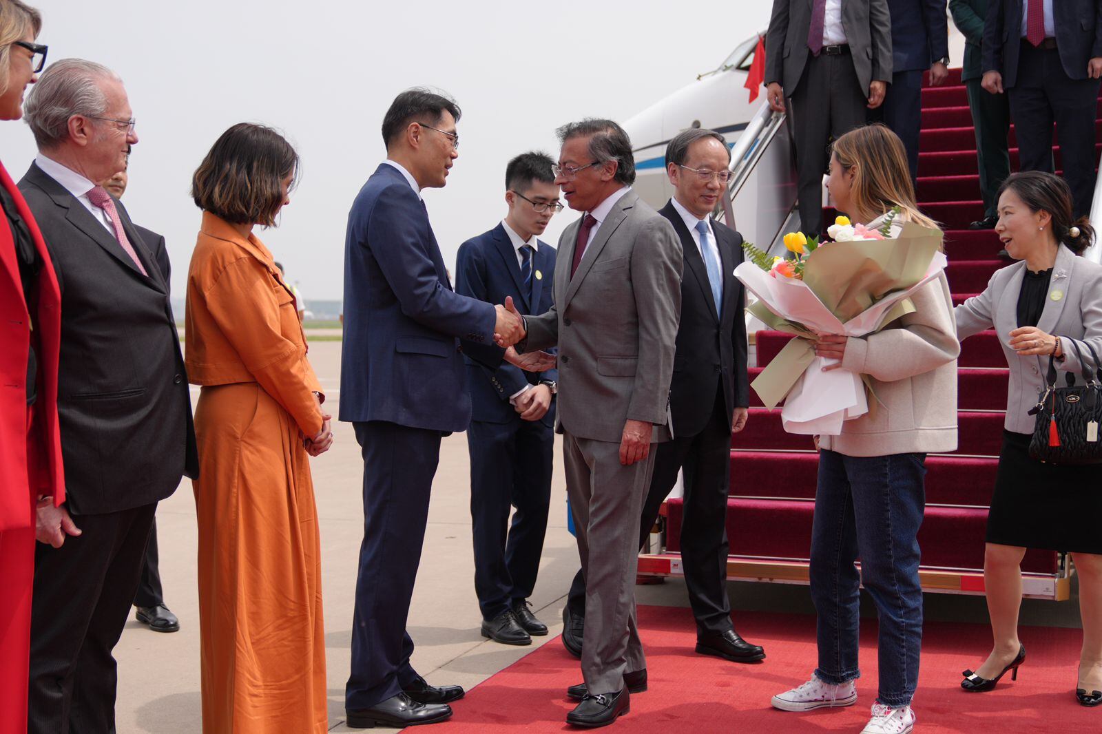 Visita de Petro a China busca reforzar cooperación bilateral y liderazgo latinoamericano, en el marco de la Cuarta Reunión Ministerial del Foro China-CELAC.