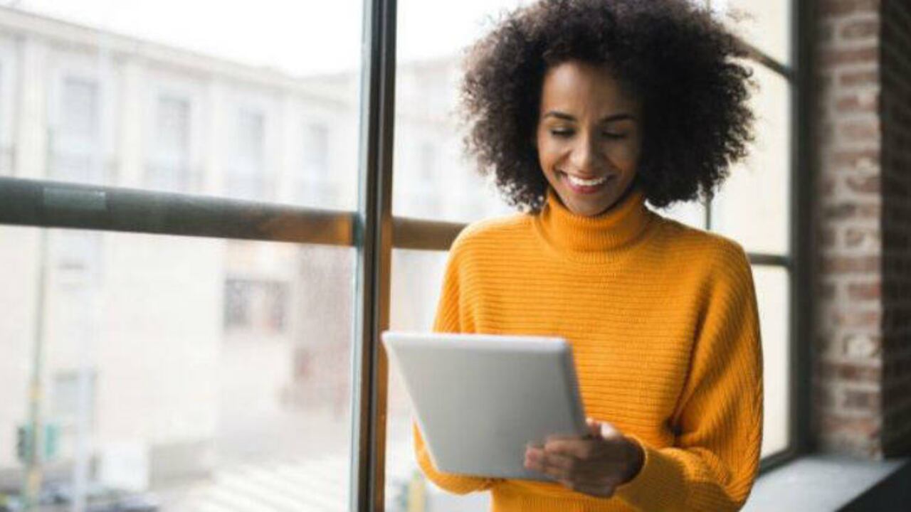 GETTY IMAGES / Aunque las mujeres postulan a menos trabajos, tienen más probabilidades de conseguirlos cuando se atreven a presentarse.